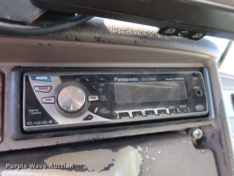 image for item JP9389 2008 Kenworth T370  paper shredder truck