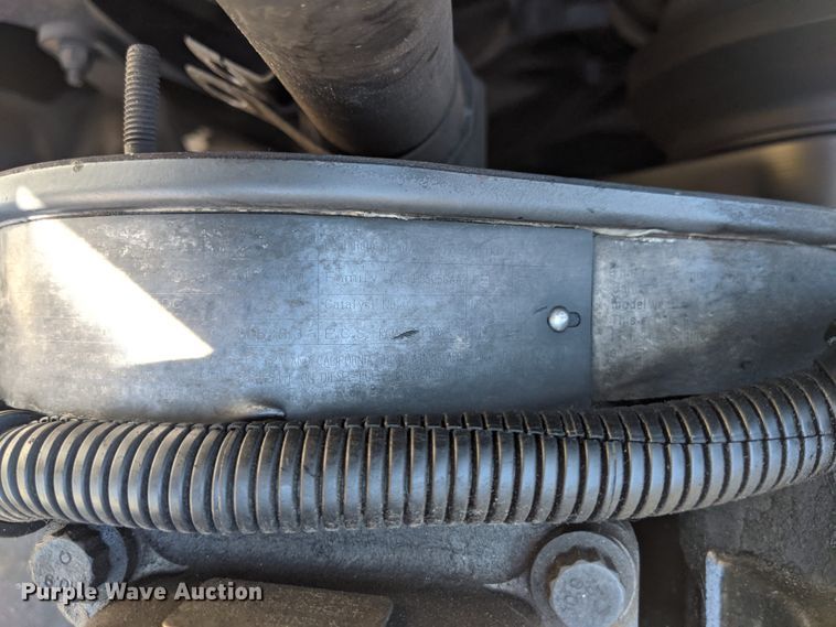 image for item JP9389 2008 Kenworth T370  paper shredder truck