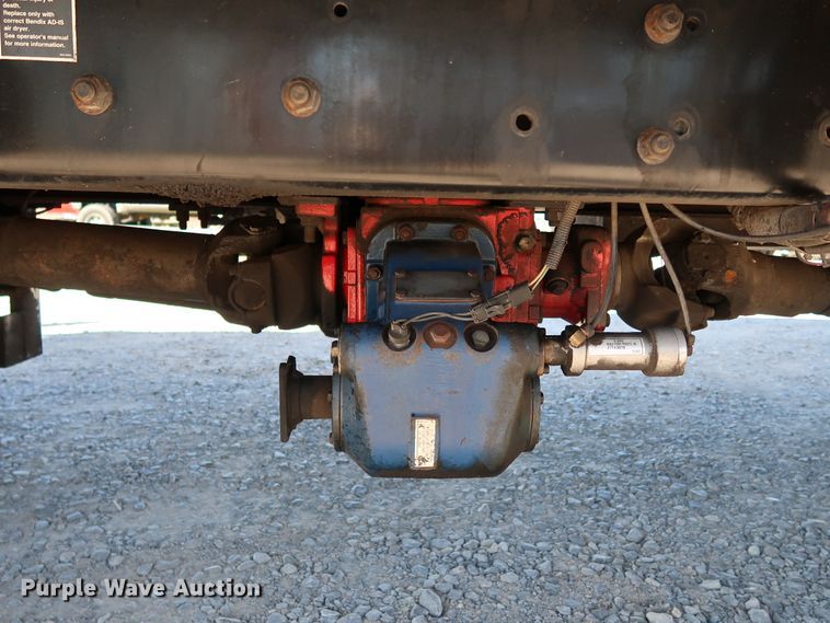 image for item JP9389 2008 Kenworth T370  paper shredder truck