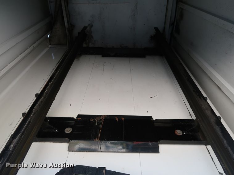 image for item JP9389 2008 Kenworth T370  paper shredder truck