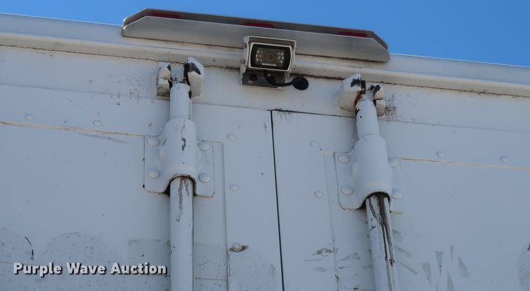 image for item JP9389 2008 Kenworth T370  paper shredder truck