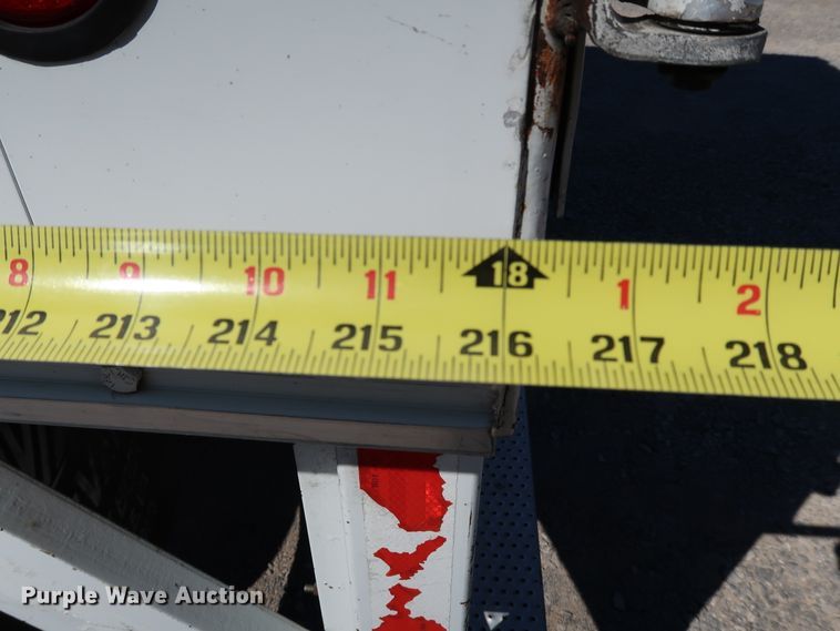 image for item JP9389 2008 Kenworth T370  paper shredder truck