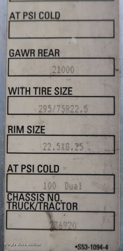 image for item JP9389 2008 Kenworth T370  paper shredder truck