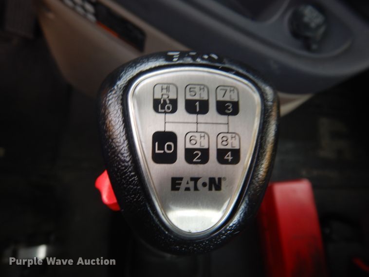 image for item JZ9839 2018 Freightliner Cascadia 125  semi truck