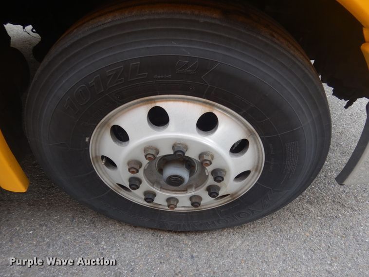 image for item JZ9839 2018 Freightliner Cascadia 125  semi truck