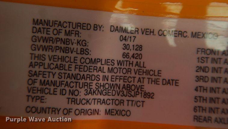 image for item JZ9839 2018 Freightliner Cascadia 125  semi truck