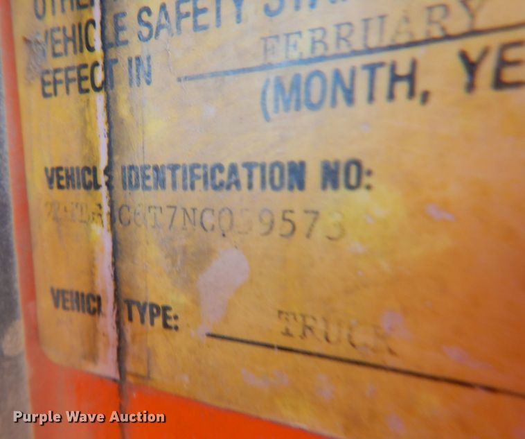 image for item JZ9846 1992 International 9300  truck cab and chassis