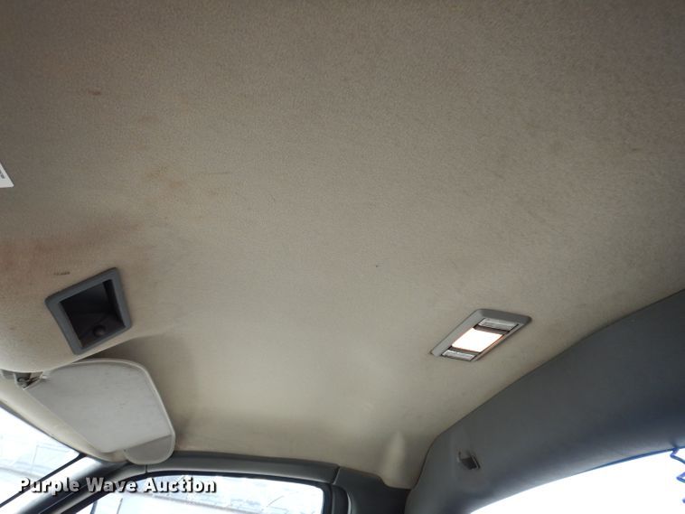 image for item KA9396 2006 Chevrolet C5500  flatbed truck