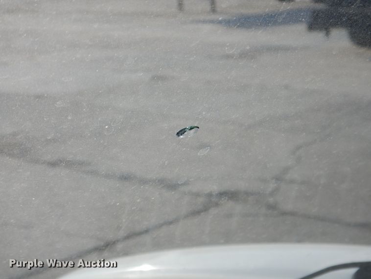 image for item KA9396 2006 Chevrolet C5500  flatbed truck