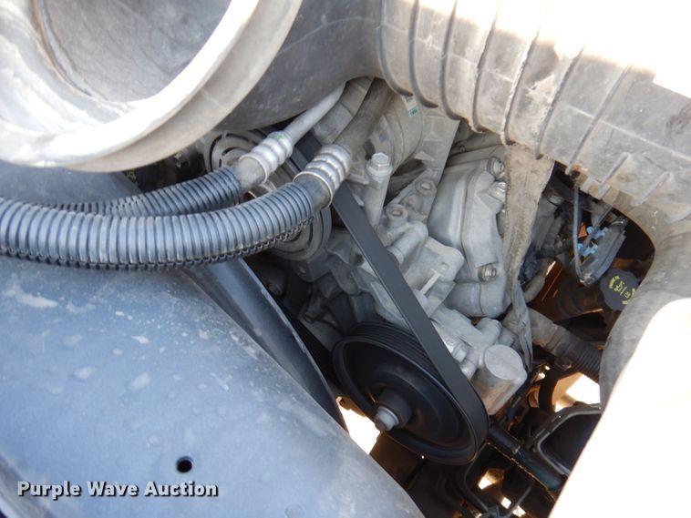 image for item KA9396 2006 Chevrolet C5500  flatbed truck