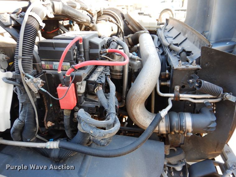 image for item KA9396 2006 Chevrolet C5500  flatbed truck