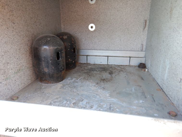 image for item KA9397 2006 Ford F750  utility / service truck