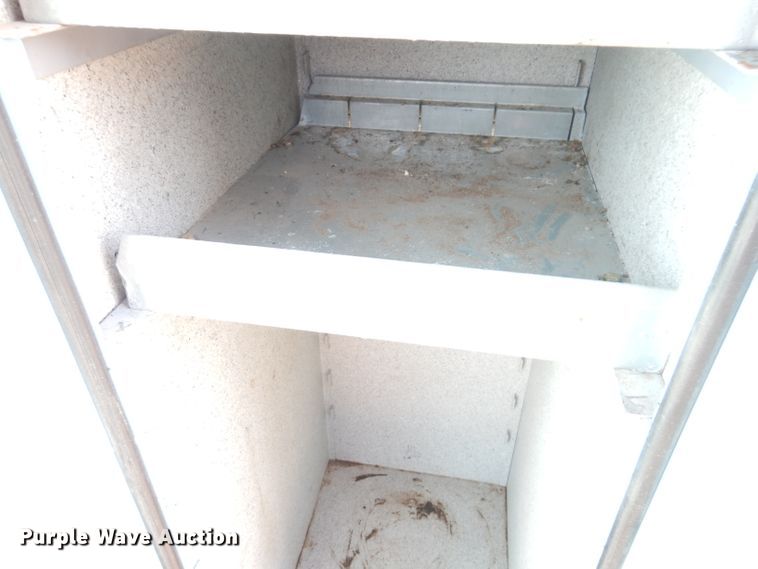 image for item KA9397 2006 Ford F750  utility / service truck