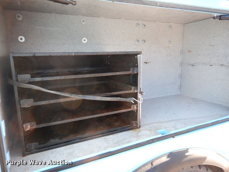 image for item KA9397 2006 Ford F750  utility / service truck