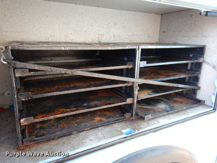 image for item KA9397 2006 Ford F750  utility / service truck