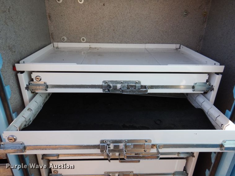 image for item KA9397 2006 Ford F750  utility / service truck