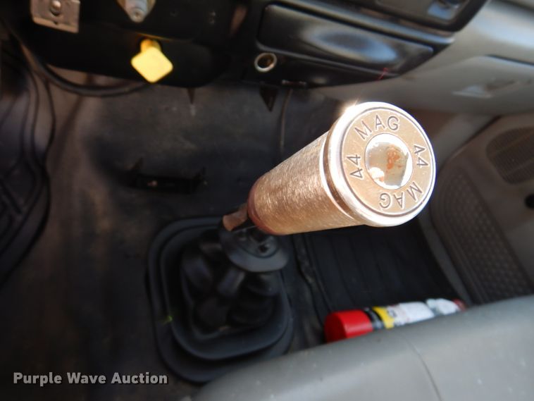 image for item KA9397 2006 Ford F750  utility / service truck