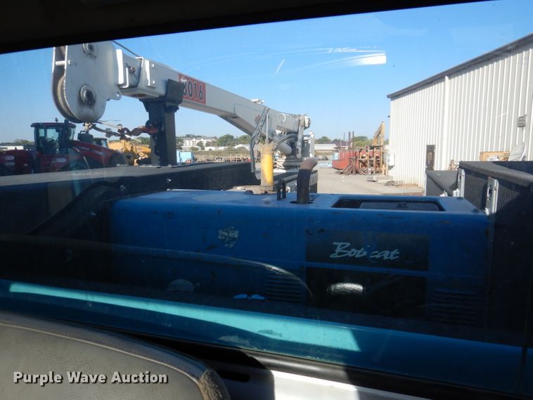 image for item KA9397 2006 Ford F750  utility / service truck