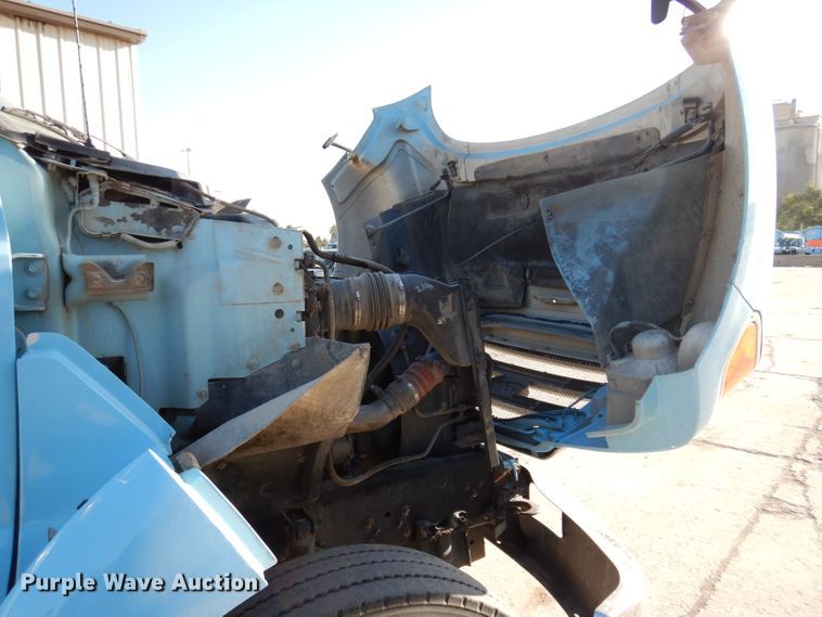 image for item KA9397 2006 Ford F750  utility / service truck