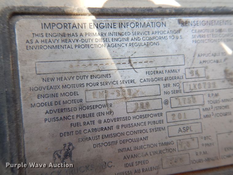 image for item KA9433 1992 Mack RD690S  semi truck