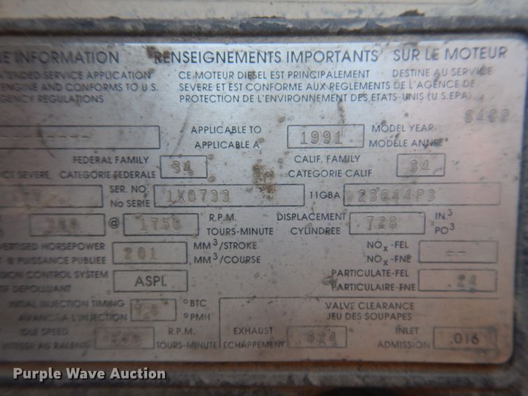 image for item KA9433 1992 Mack RD690S  semi truck