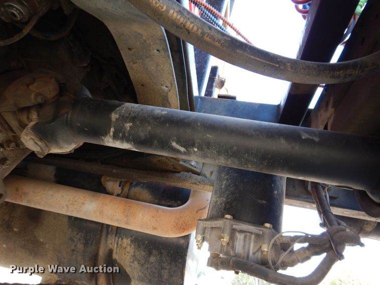 image for item KA9433 1992 Mack RD690S  semi truck