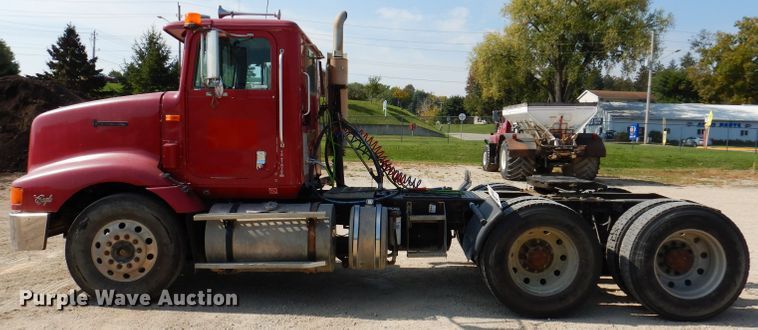 image for item KA9434 1995 International 9200  semi truck