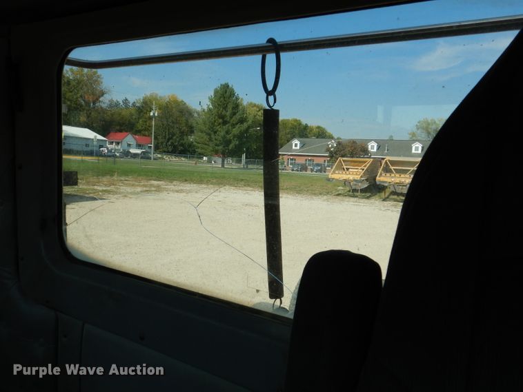 image for item KA9434 1995 International 9200  semi truck