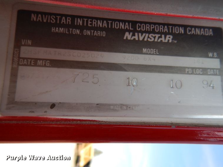 image for item KA9434 1995 International 9200  semi truck