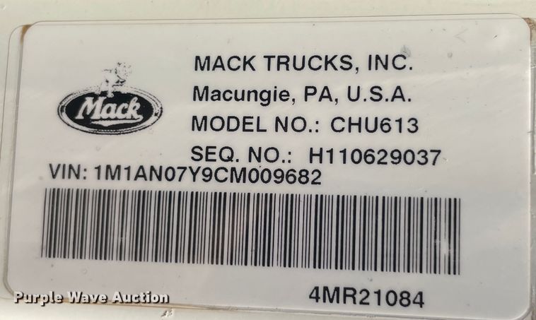image for item KK9423 2012 Mack CHU613  semi truck