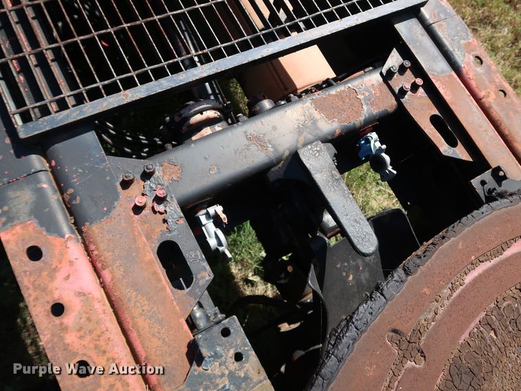 image for item KQ9754 1987 Vovlo White WCS  semi truck