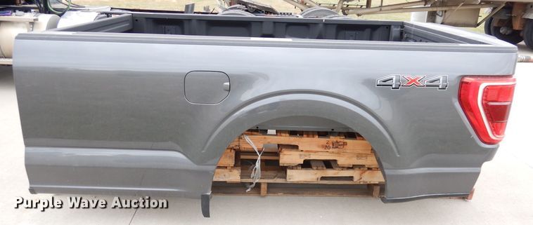 image for item DG0882 2021 Ford F150  pickup truck bed