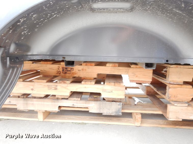 image for item DG0882 2021 Ford F150  pickup truck bed