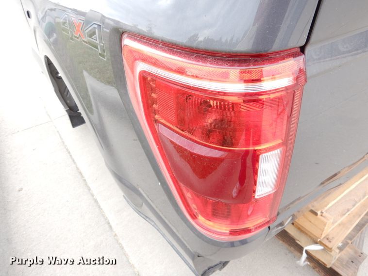 image for item DG0882 2021 Ford F150  pickup truck bed