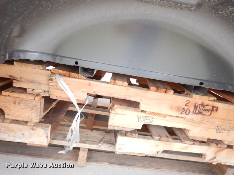 image for item DG0882 2021 Ford F150  pickup truck bed