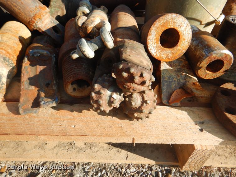 image for item DG1841 Bits