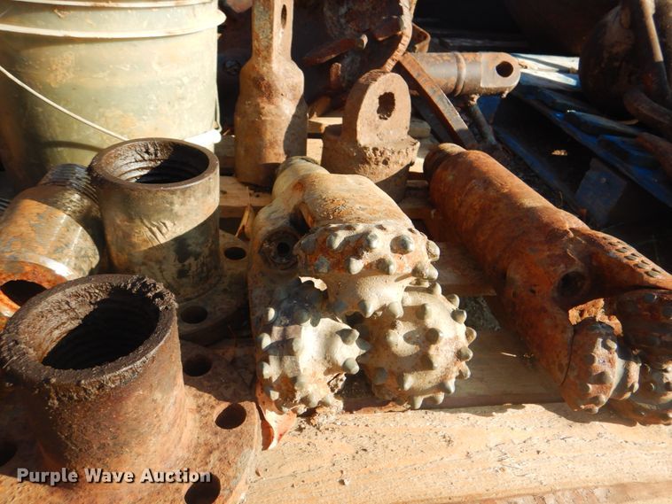 image for item DG1841 Bits