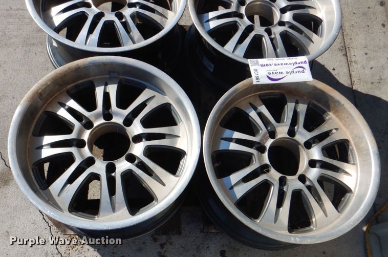 image for item DG1861 (4) wheels