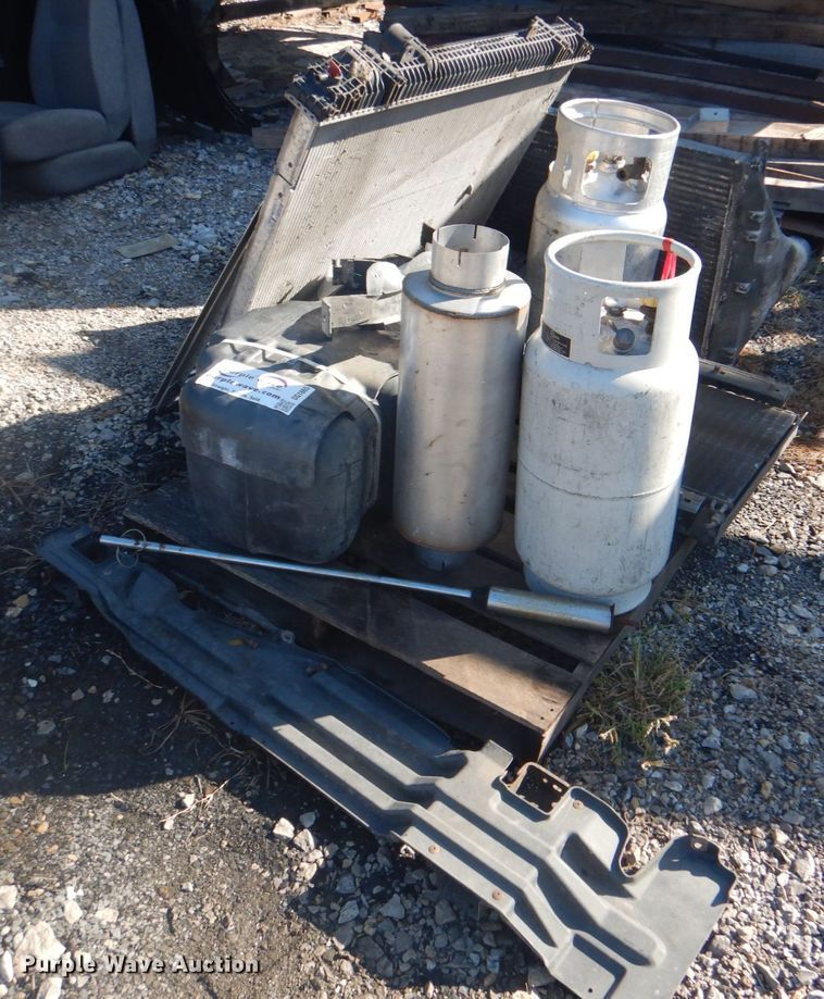 image for item DG1865 Automotive parts