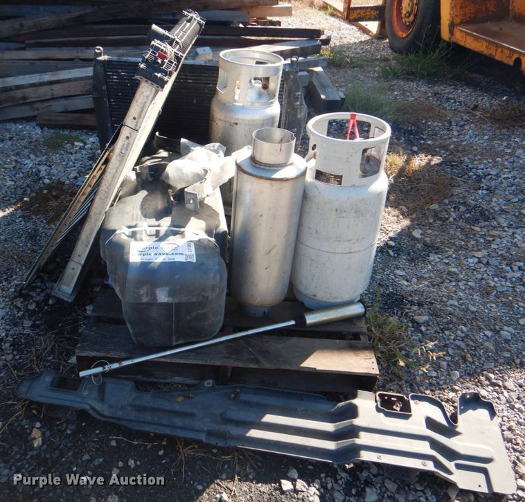 image for item DG1865 Automotive parts