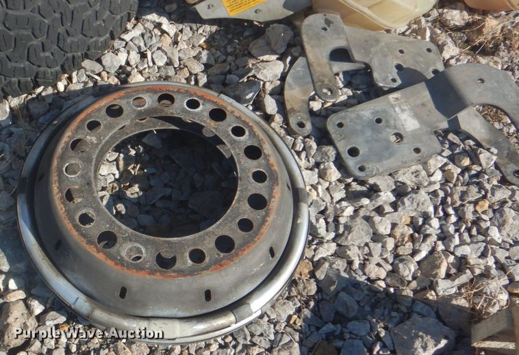 image for item DG1869 Truck parts