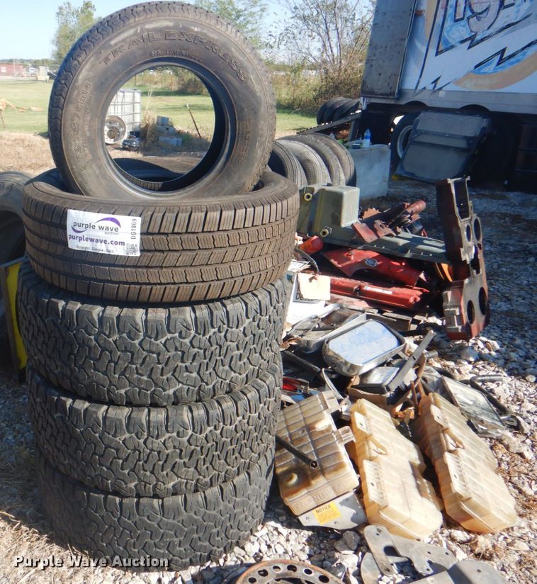 image for item DG1869 Truck parts