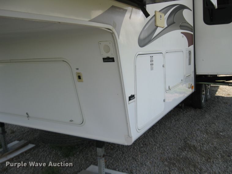 image for item DI2767 2009 Sundance  camper