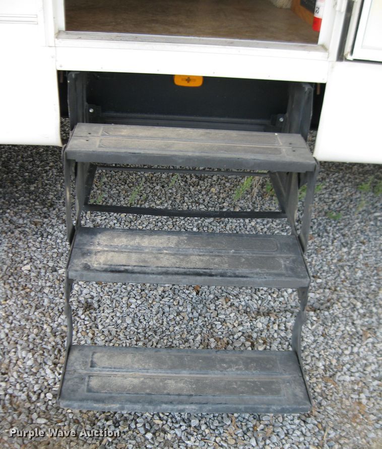 image for item DI2767 2009 Sundance  camper