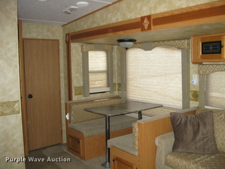 image for item DI2767 2009 Sundance  camper