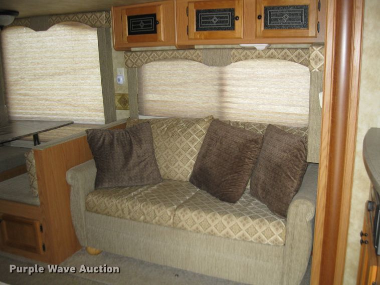 image for item DI2767 2009 Sundance  camper