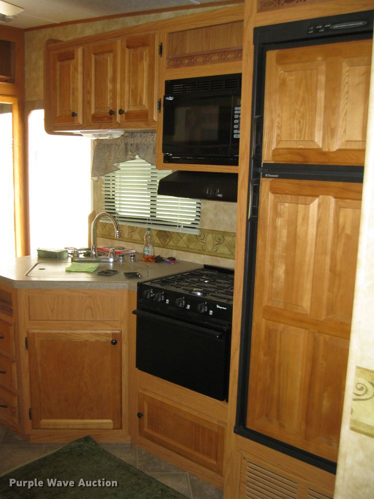 image for item DI2767 2009 Sundance  camper