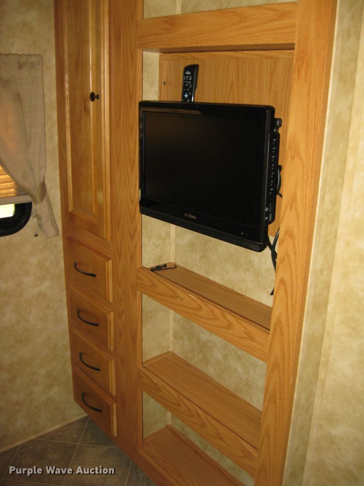 image for item DI2767 2009 Sundance  camper