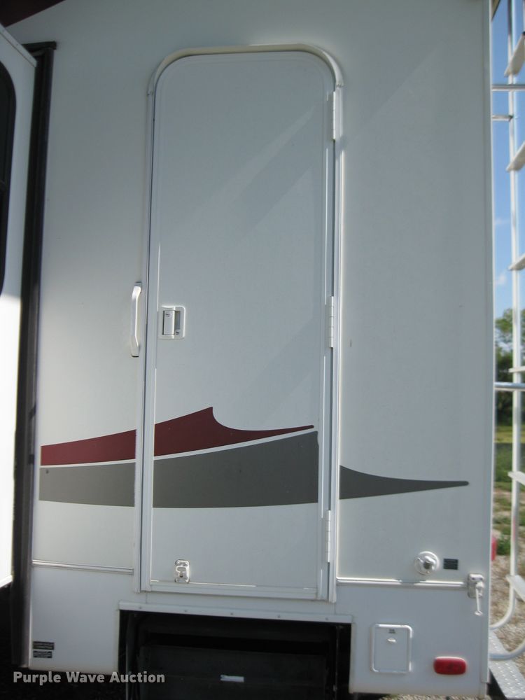 image for item DI2767 2009 Sundance  camper