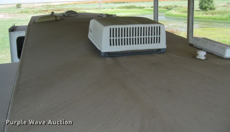 image for item DI2767 2009 Sundance  camper